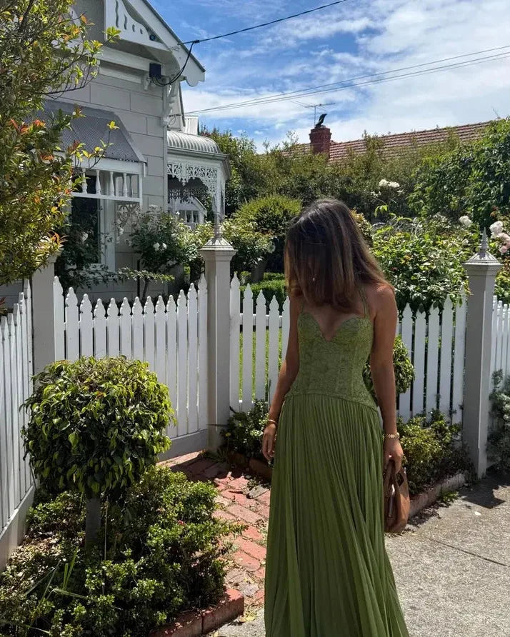 Élise Nocturne Backless Maxi Dress