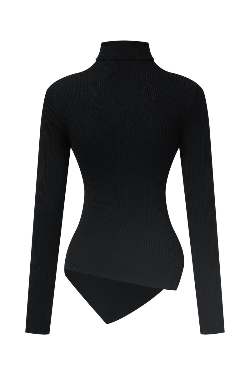 Turtleneck asymmetrical wool sweater