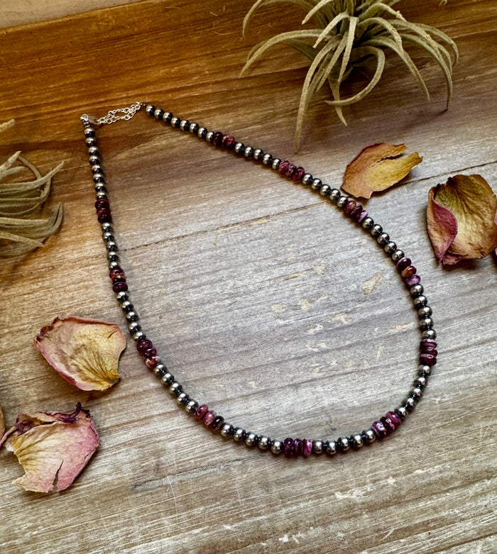 18-Inch Sterling Silver Pearl Necklace with Deep Purple Spiny Oyster – (5mm)