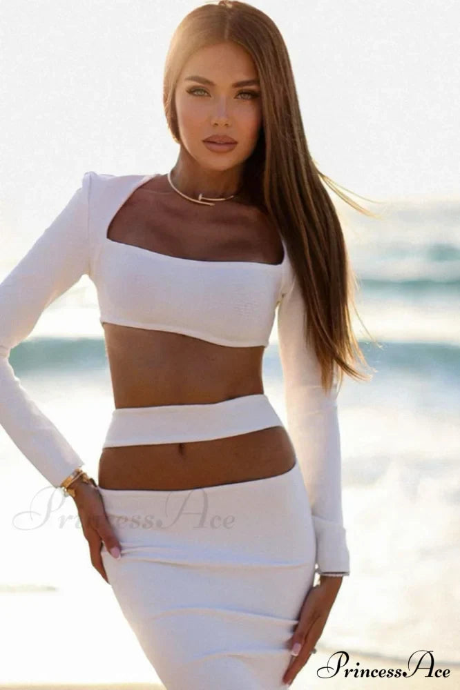 Amara Elegant Cutout Set