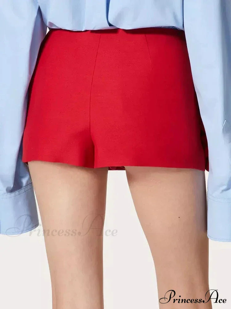 Arianna Elegant Shorts