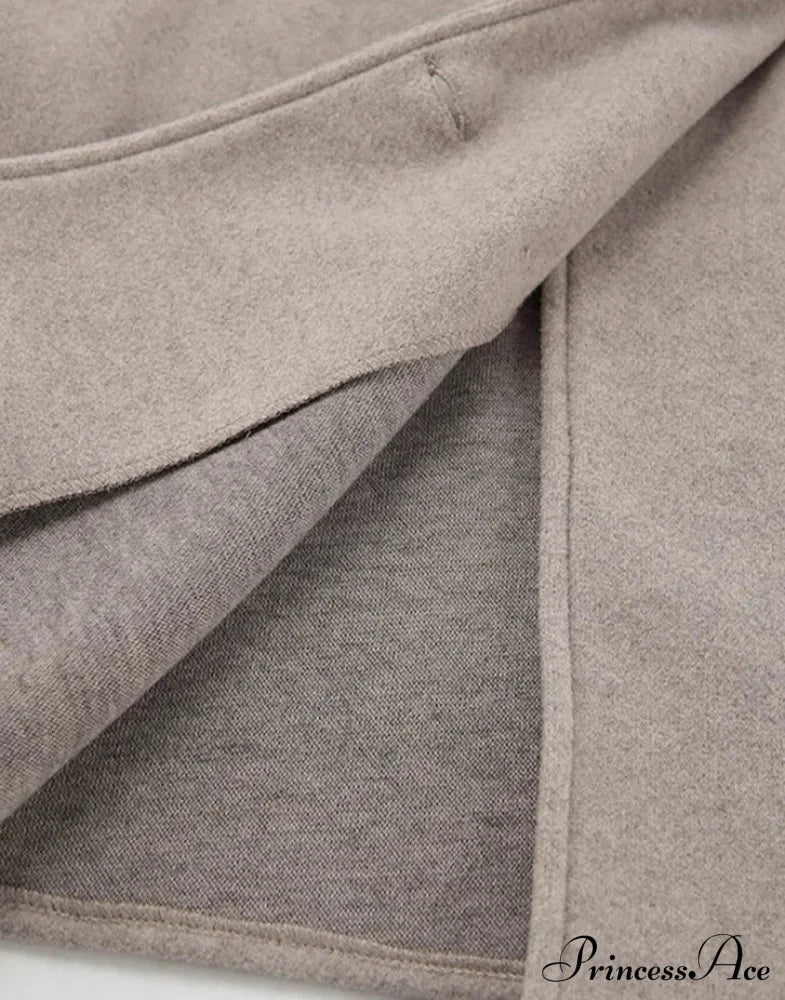 Auri Elegant Coat