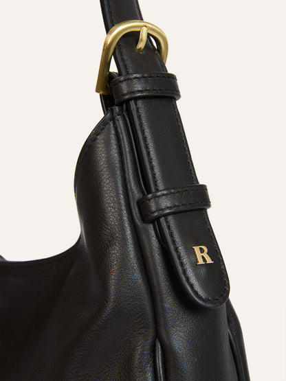 BIG black soft leather large bag, detail of magnetic closure by Rouje
