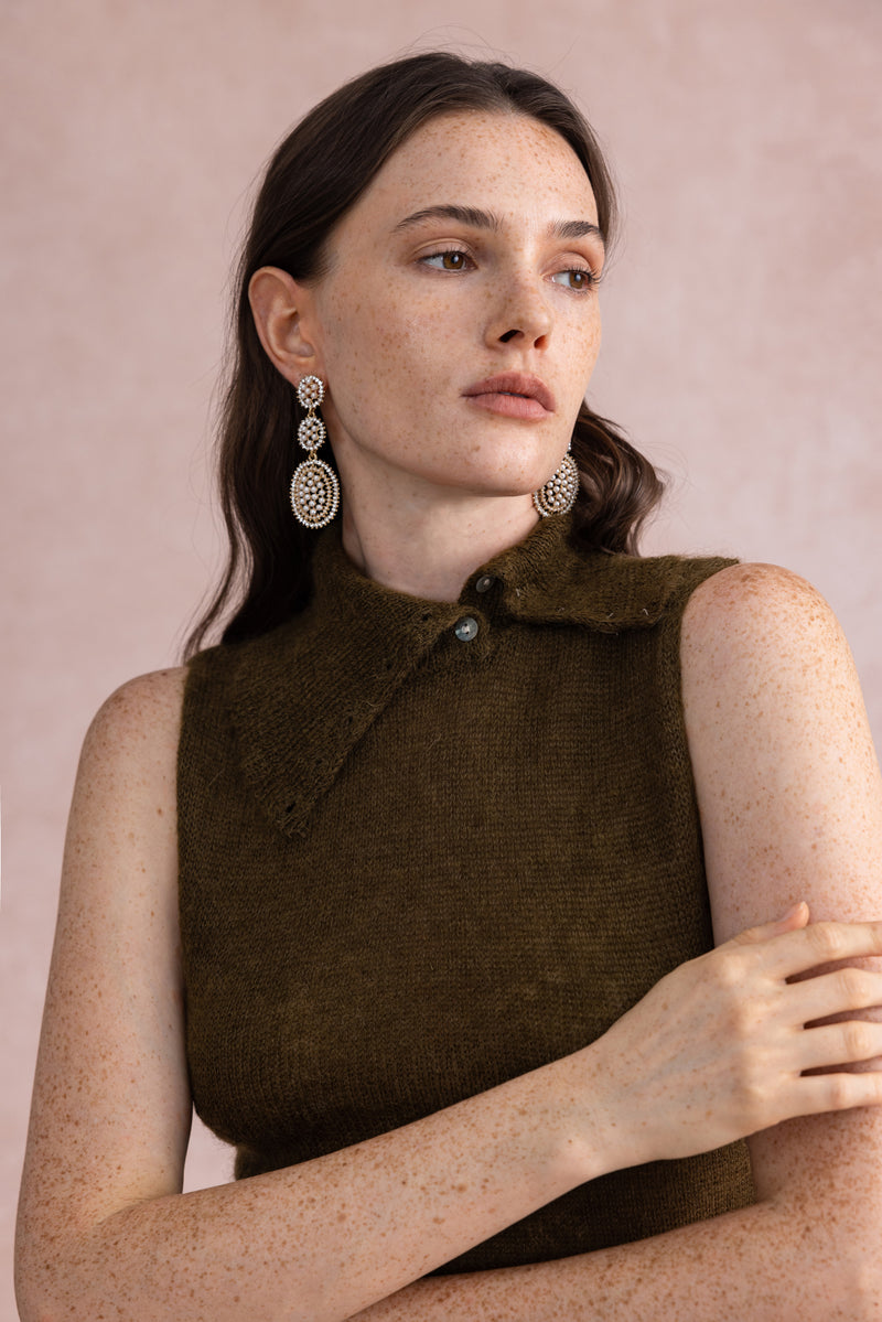 Buttoned turtleneck set