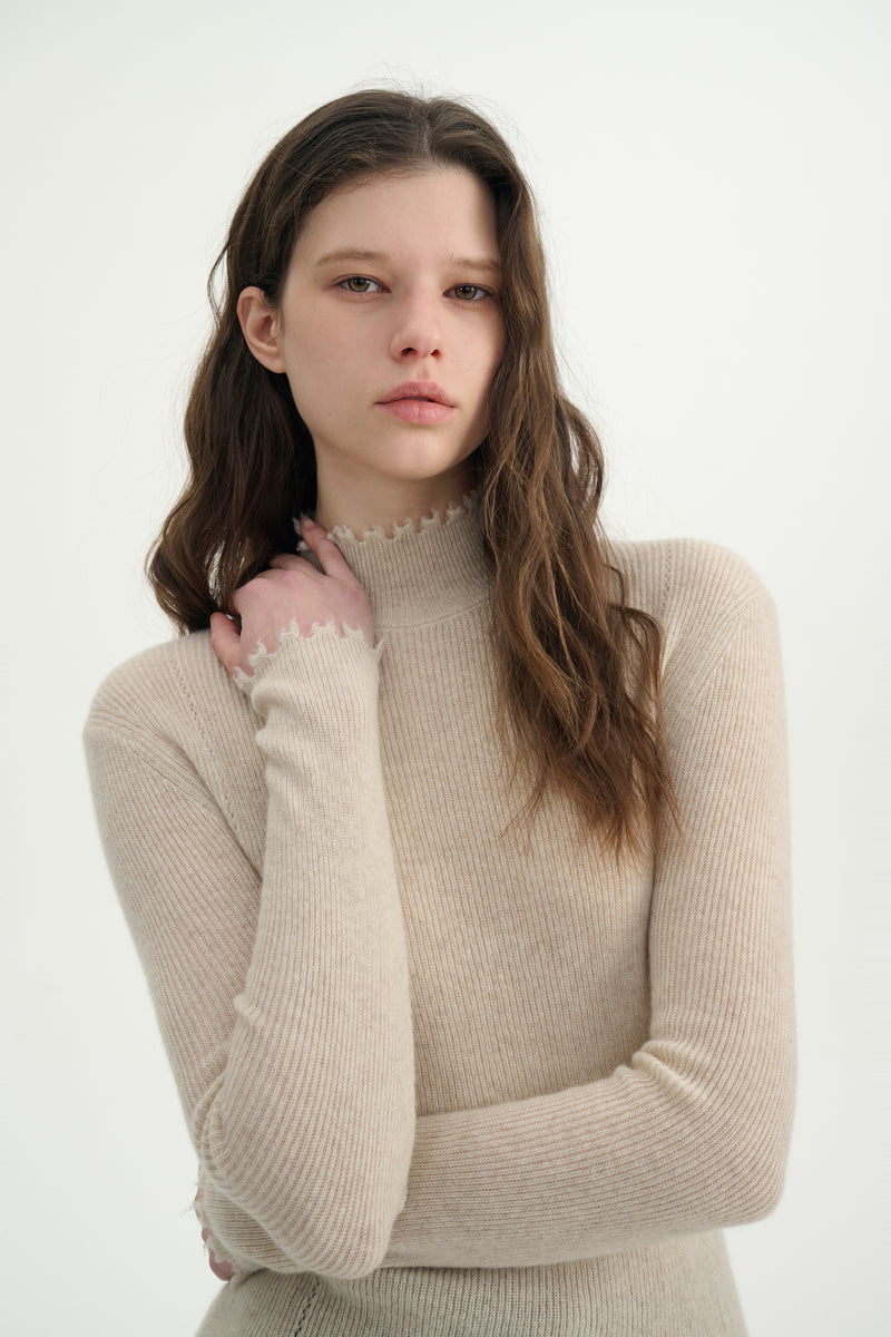 Cashmere frayed edge turtleneck