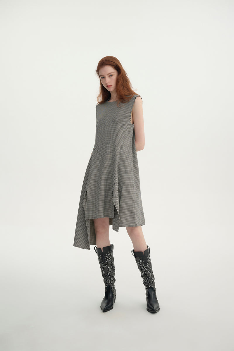 Checkered sleeveless dress