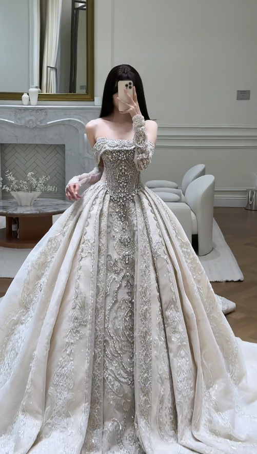 Chic A-Line Long Wedding Dresses Satin Beaded White Bridal Gowns Off-shoulder Cup Sleeves Bridal Dress