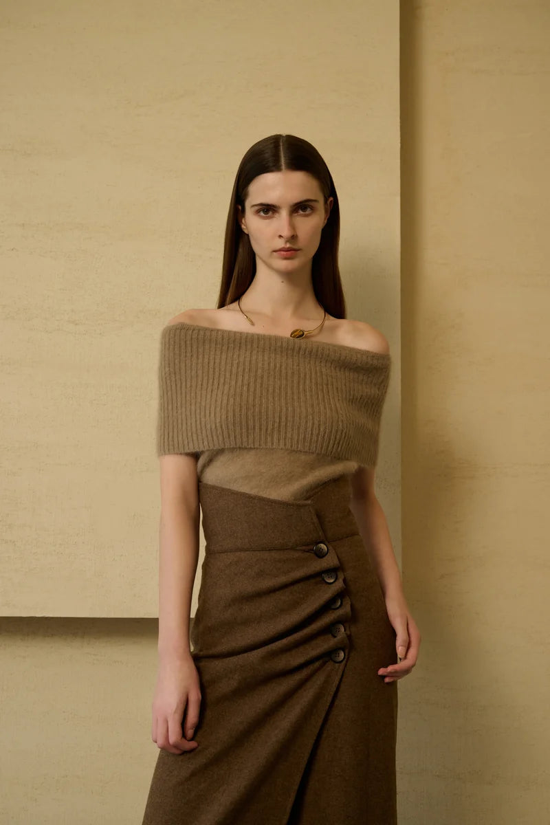 Convertible off-shoulder sweater
