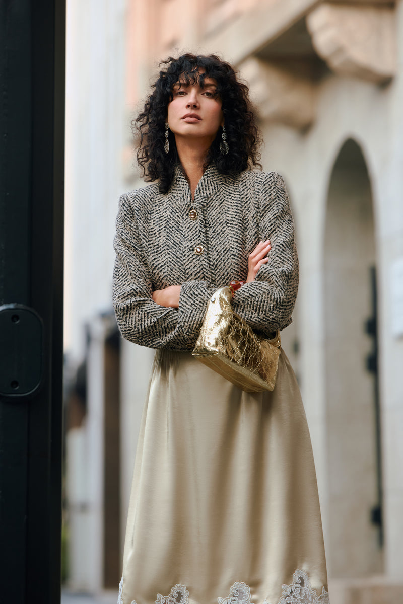 Cropped stand collar wool jacket