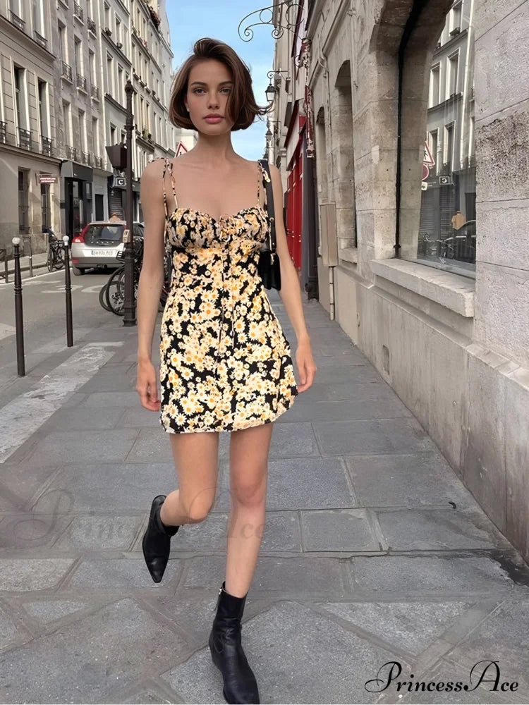 Daisy Printed Graceful Floral Short Dress Dresses