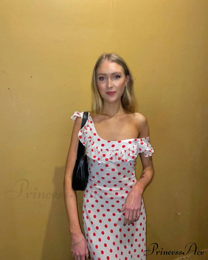 Emmy Elegant Maxi Dress