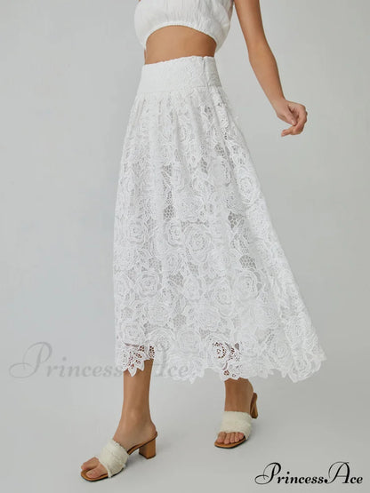 Eyelet Rosebud Graceful Pattern Maxi Skirt Skirts
