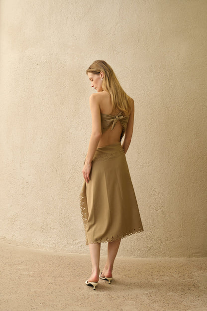 Eyelet scarf top &matching skirt