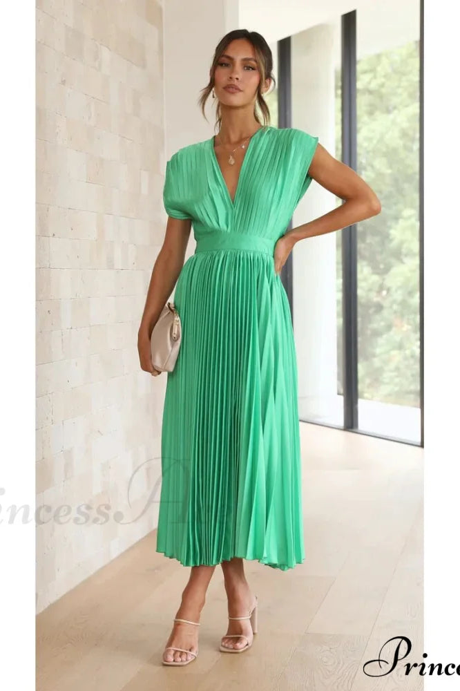 Female Loose Zipper Trendy Pleated Party Dress