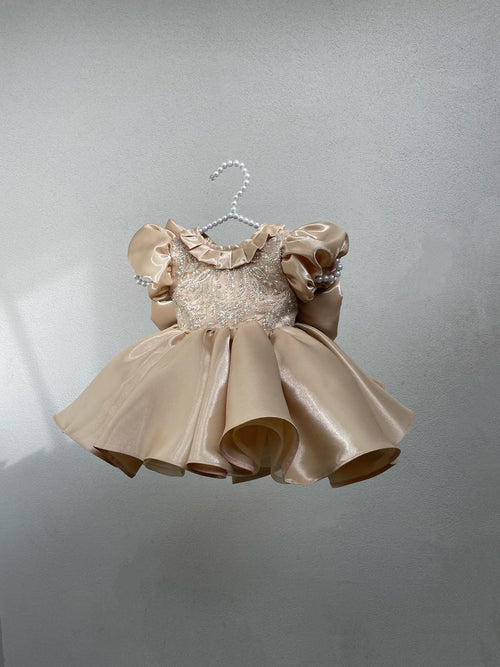 FUSTAN ME SHKELQIM