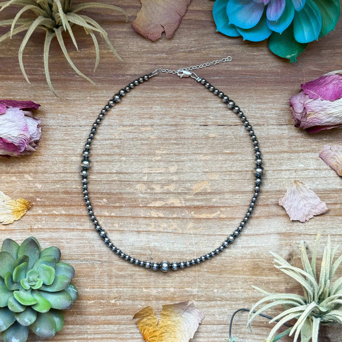 Graduated Sterling Silver pearls choker necklace
