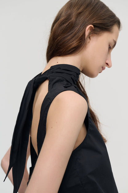Halter tie sleeveless top
