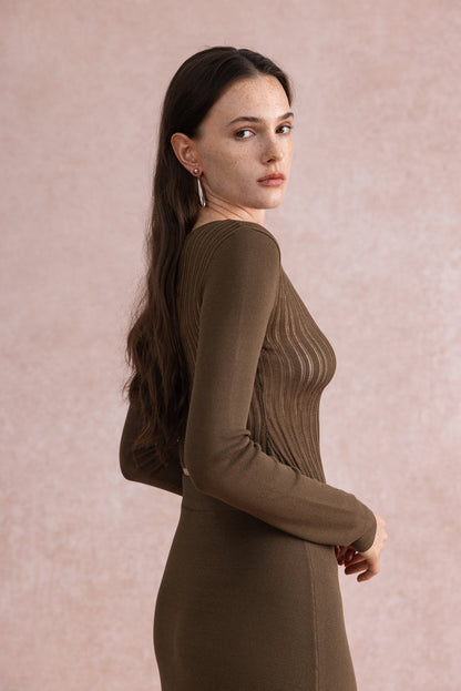 High-low hem knit set