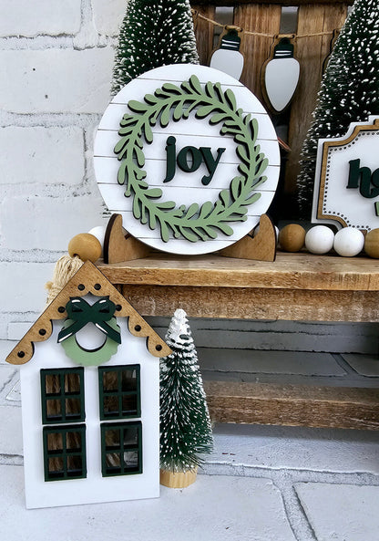 Holly & Ivy Muted Christmas Tiered Tray Set