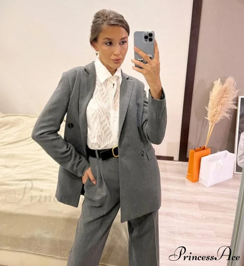 Jala Elegant Blouse