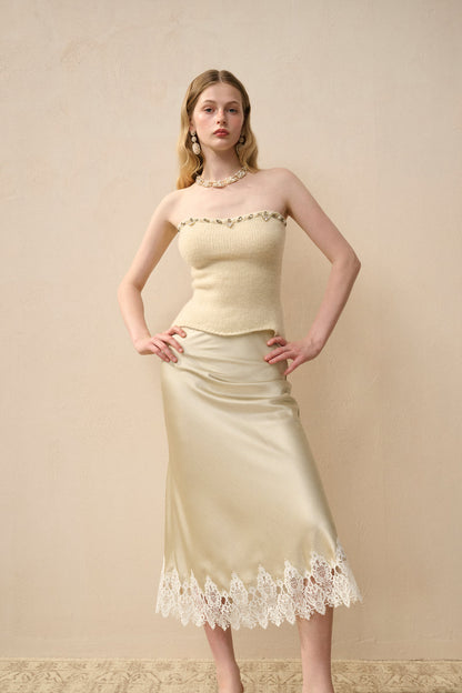 Lace hem satin skirt