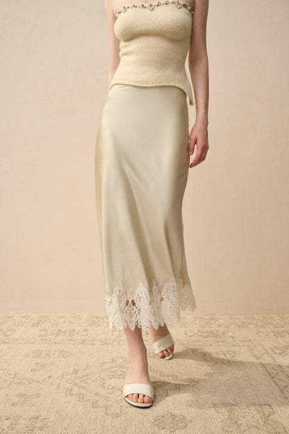 Lace hem satin skirt