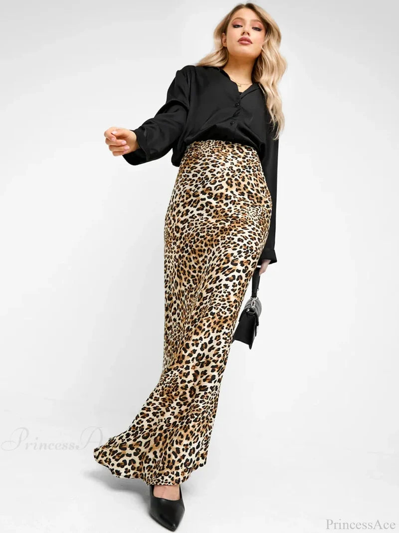 Leopard Print High Waist Midi Skirt