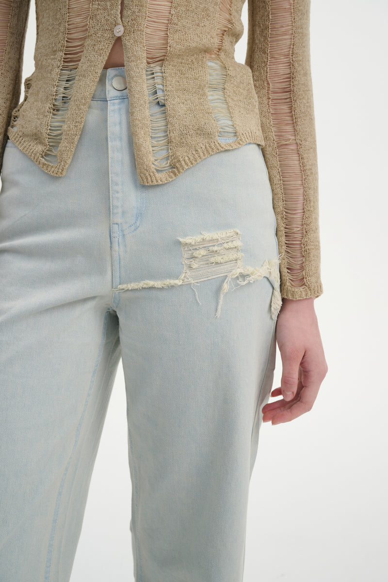 Light wash jeans