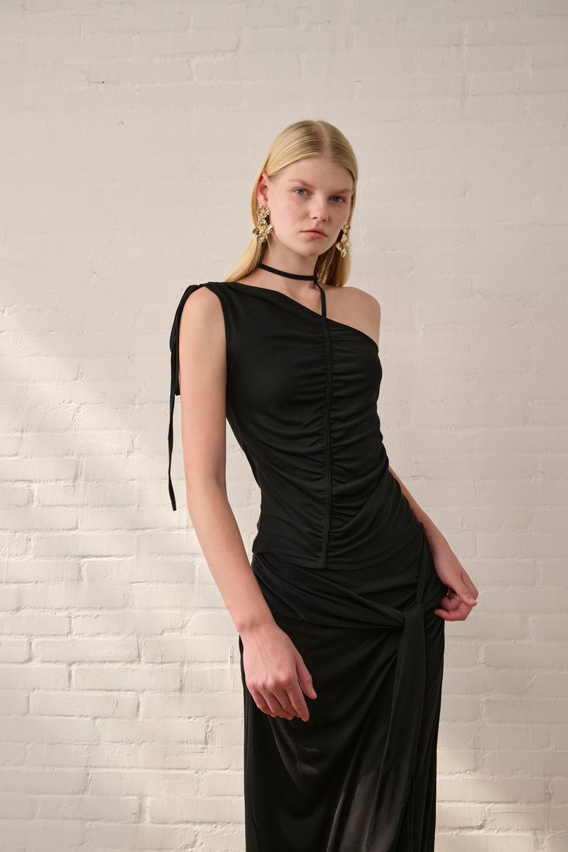 Lightweight one shoulder top & maxi skirt