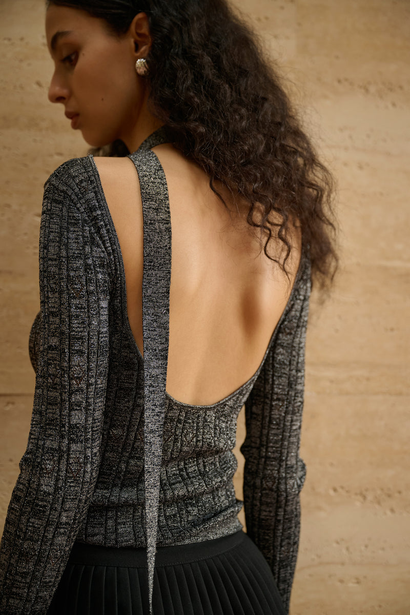 Low back knit top with scarf