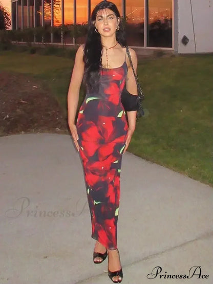 Mela Elegant Maxi Dress