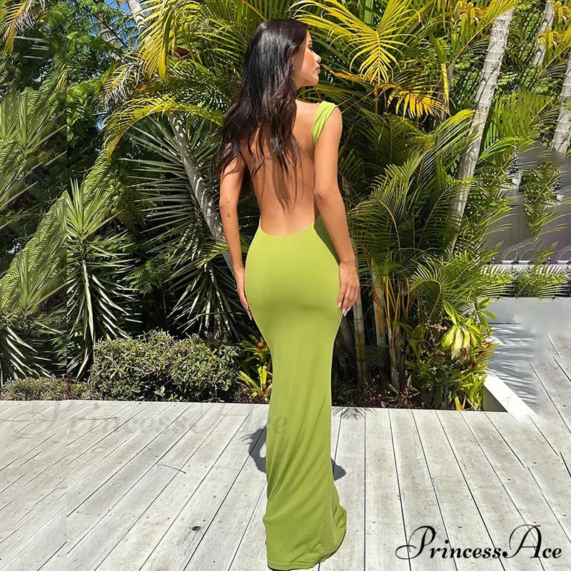 Mia Elegant Maxi Dress
