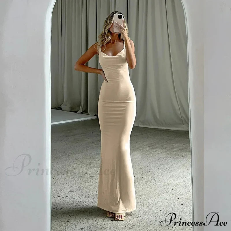 Mia Elegant Maxi Dress