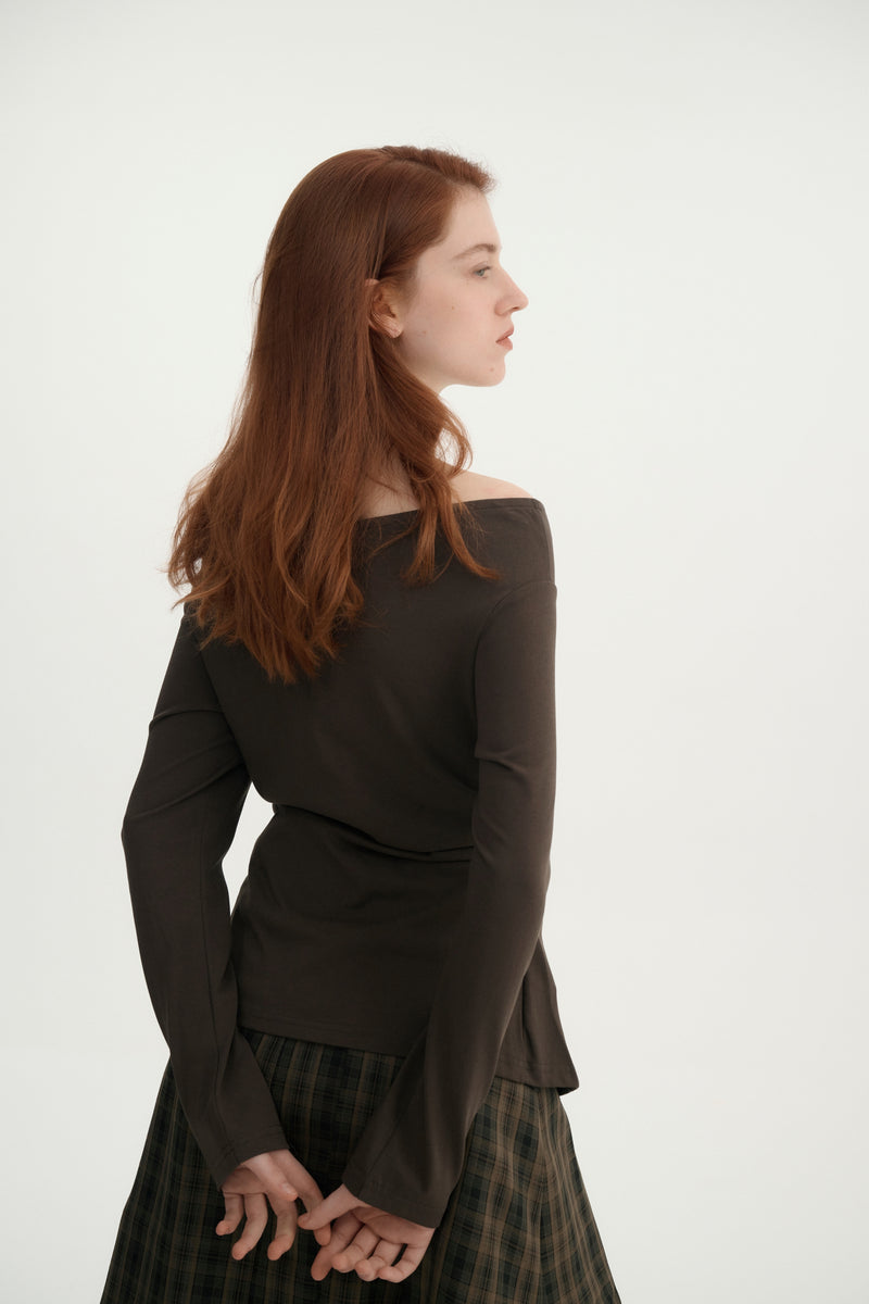 Off-shoulder button-up top