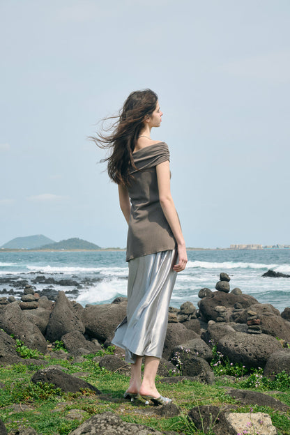Off-shoulder front slit top