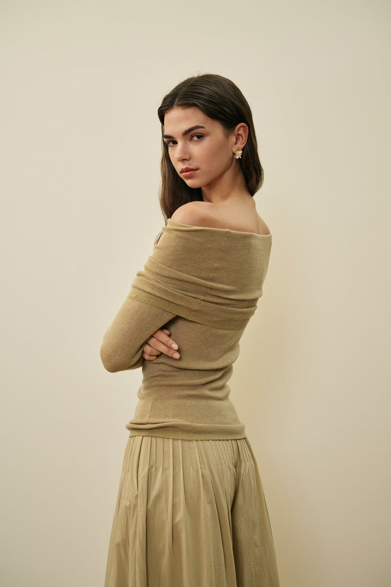 Off-shoulder lightweight knit top