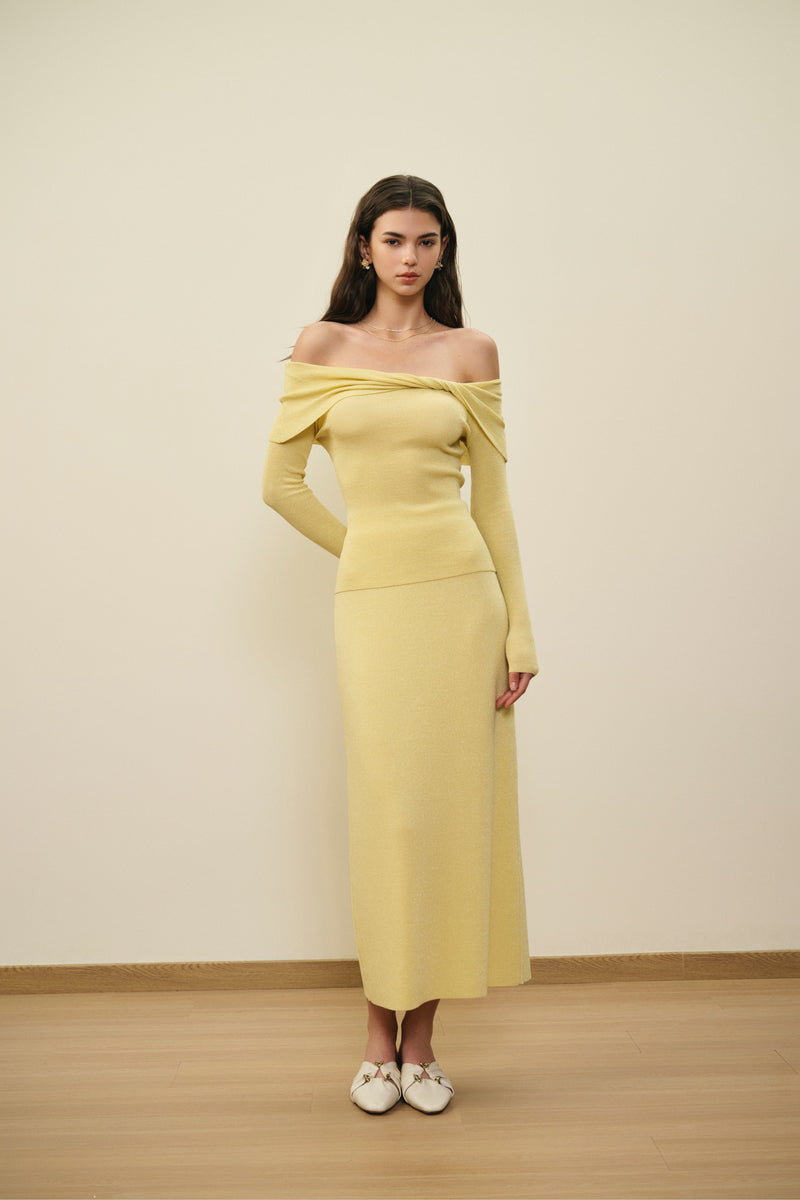 Off shoulder twist knit set