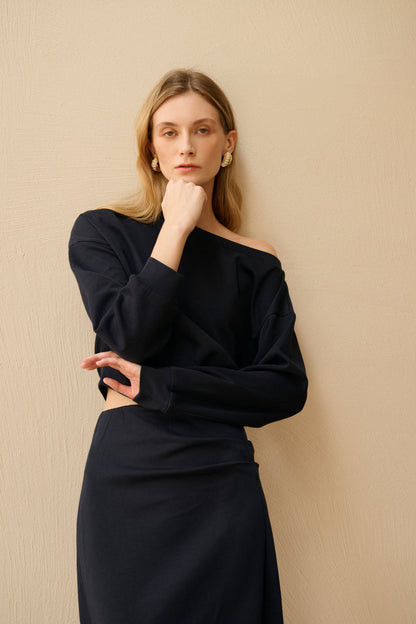 One-shoulder sweatshirt & skirt