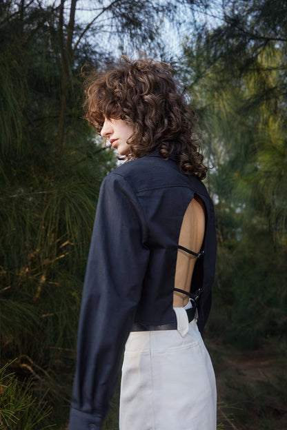 Open back cropped shirt