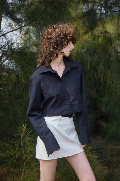 Open back cropped shirt