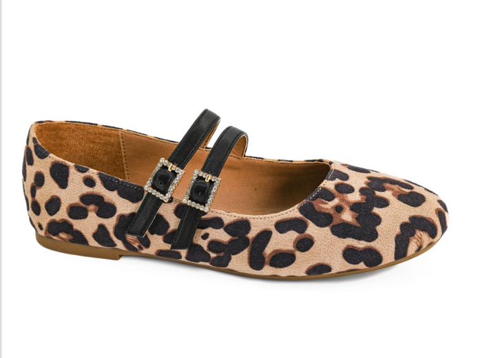 Own It Leopard Flat