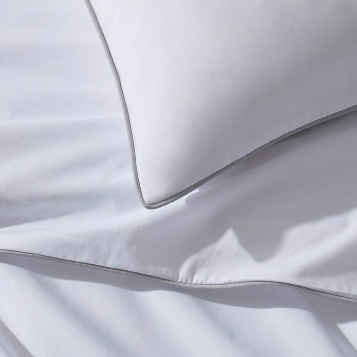 Pair of Cambridge Pillowcases - 200 Thread Count - Cotton - White/Grey - DUSK