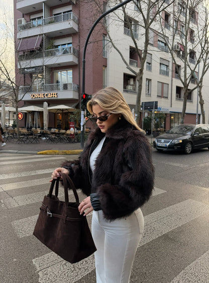 PELLUSH I SHKURTER