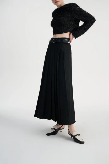 Pleated A-line maxi skirt