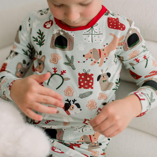 Print Long Sleeve Pajama Set Aloe Christmas Dogs