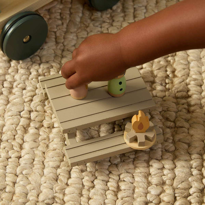 Pull Along Glamping Hut 5 Piece Set