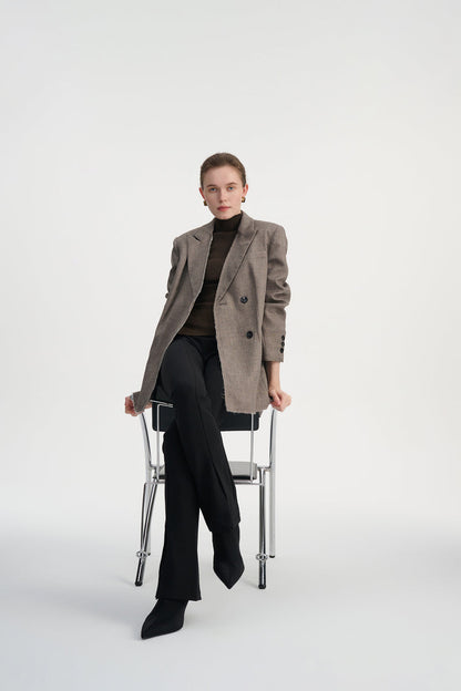 Raw cut oversized blazer
