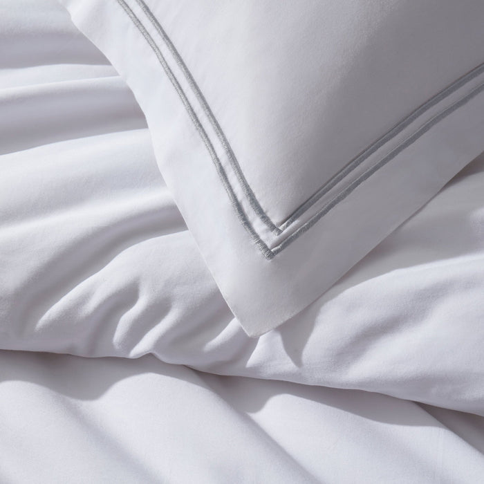 Pair of Regent Embroidered Oxford Pillowcases - 400 Thread Count Sateen - Grey - DUSK