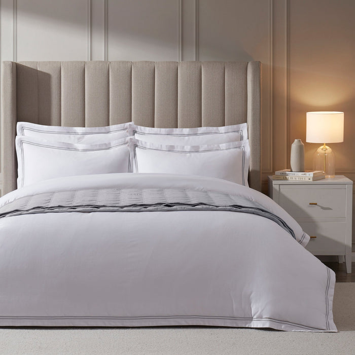 Pair of Regent Embroidered Oxford Pillowcases - 400 Thread Count Sateen - Grey - DUSK