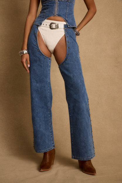 Denim pants with refined detailing and a flattering silhouette.